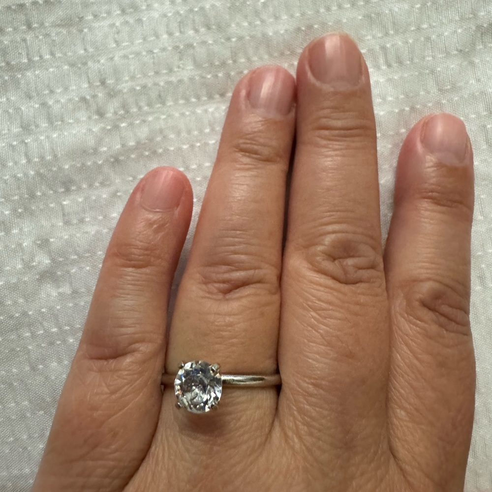 VTG Uncas Vanderbilt Solitaire Ring Alternative Engagement Cubic Zirconia